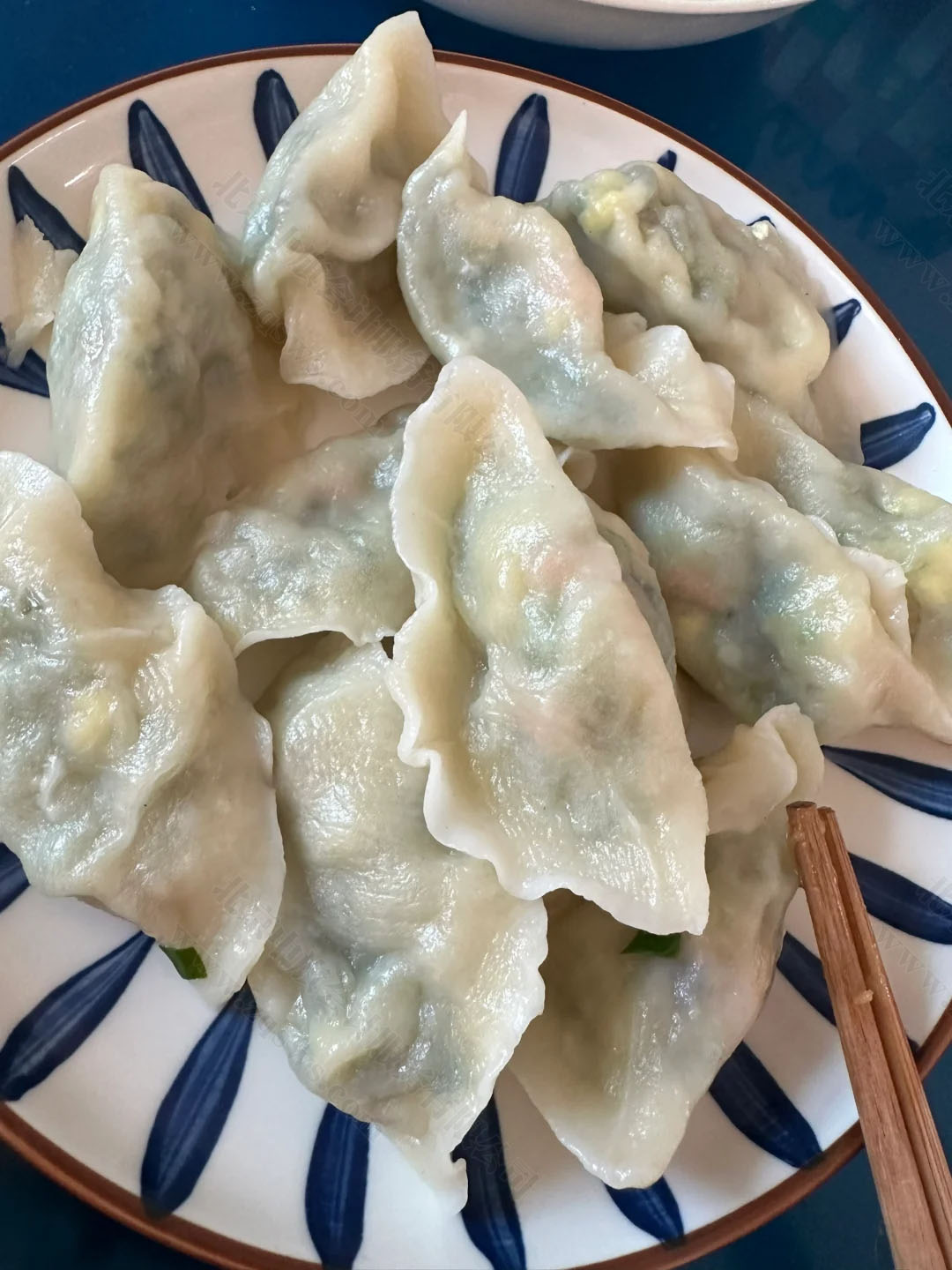 媽媽包的餃子非常好吃.jpg 媽媽包的餃子非常好吃.jpg