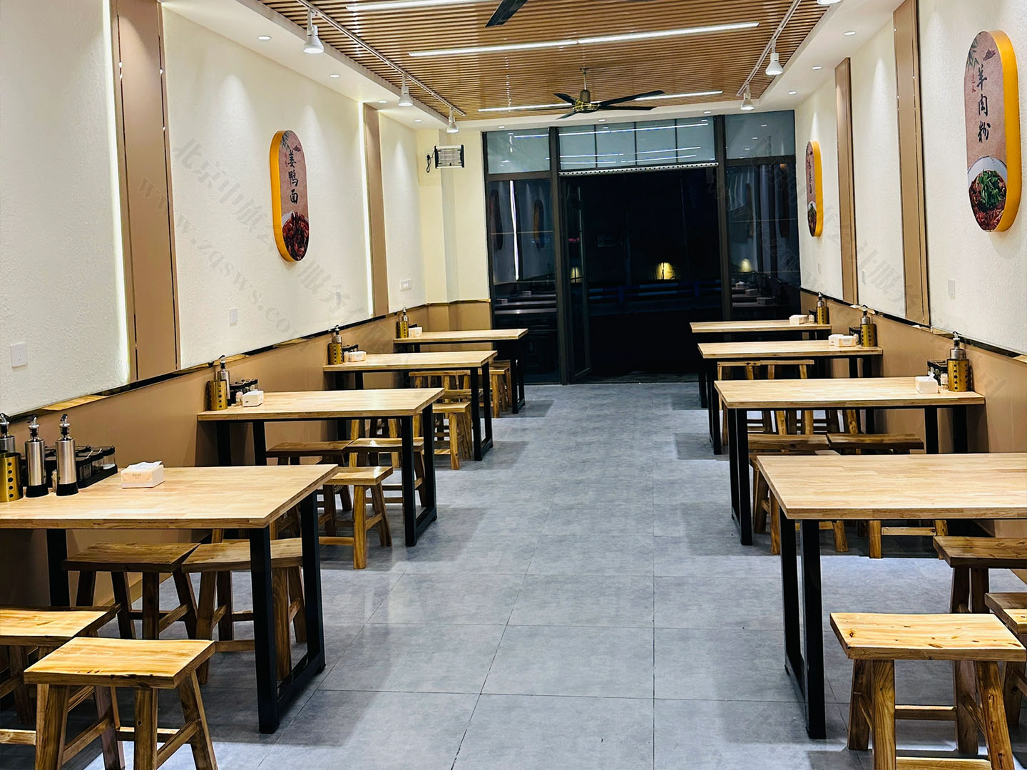 一家小面館.jpg 一家小面館.jpg