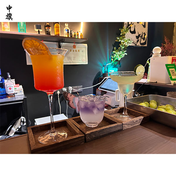 成本不到10萬，小鎮(zhèn)上的酒吧生意到底靠什么活？