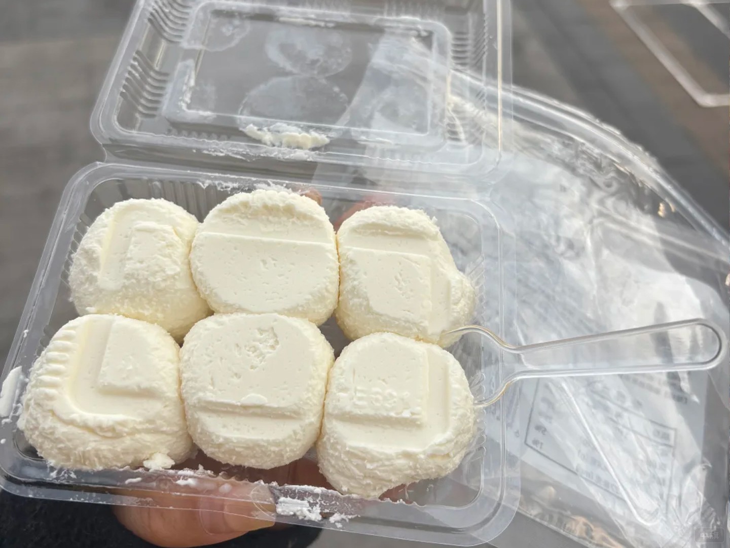 鮮奶做的糕點.jpg