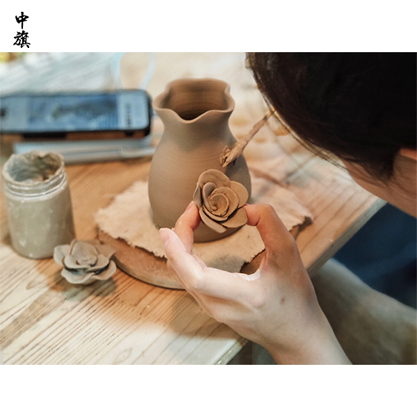 陶藝社現(xiàn)在還賺錢嗎？用辦衛(wèi)生許可證么？