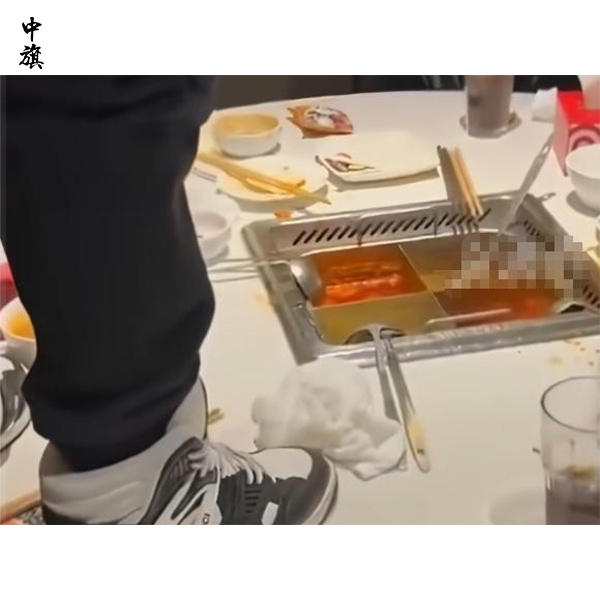 海底撈“小便”事件結(jié)束了，法院判肇事者賠220萬元